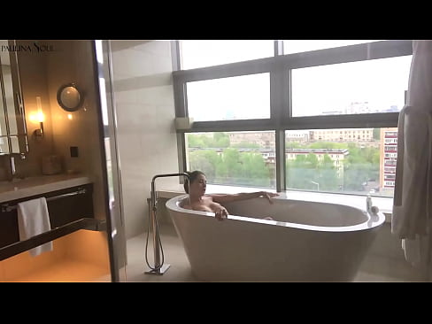 ❤️ Geweldige babe wat passievol haar poesie in die badkamer afruk ❤️ Seks by ons af.tusar.top ❤