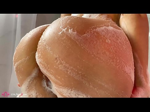 ❤️ Donkerkop masturbeer poes met vibrator tot intense orgasme in stort ❤️  Seks by ons af.tusar.top ❤